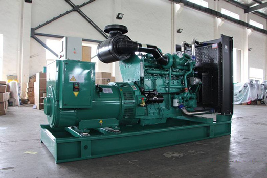 永胜320kw康明斯柴油发电车出租组图片 永胜320kw康明斯柴油发电车出租组图片